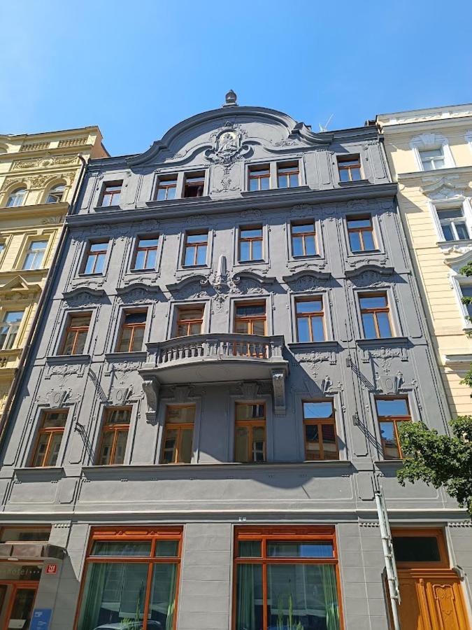Rezidence Dlouha 17 Hotel Prague Luaran gambar