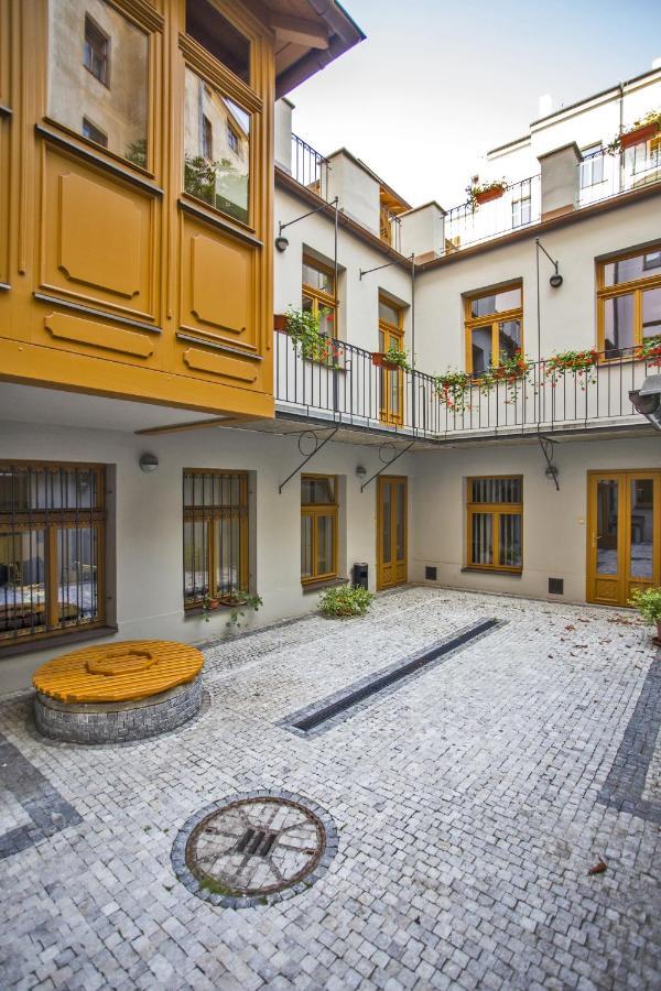 Rezidence Dlouha 17 Hotel Prague Luaran gambar